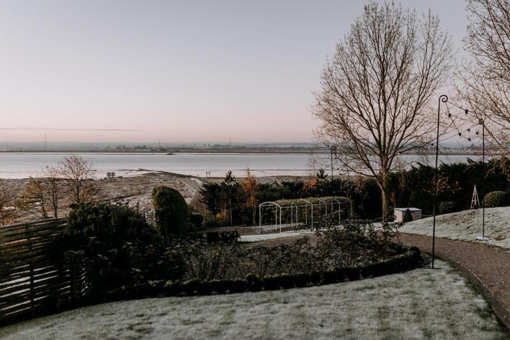 The Ferry House Eastchurch Exterior foto